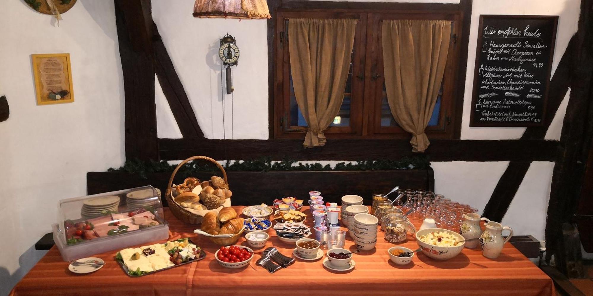 Hotel Restaurant Zum Nachtwaechter Lienzingen Εξωτερικό φωτογραφία